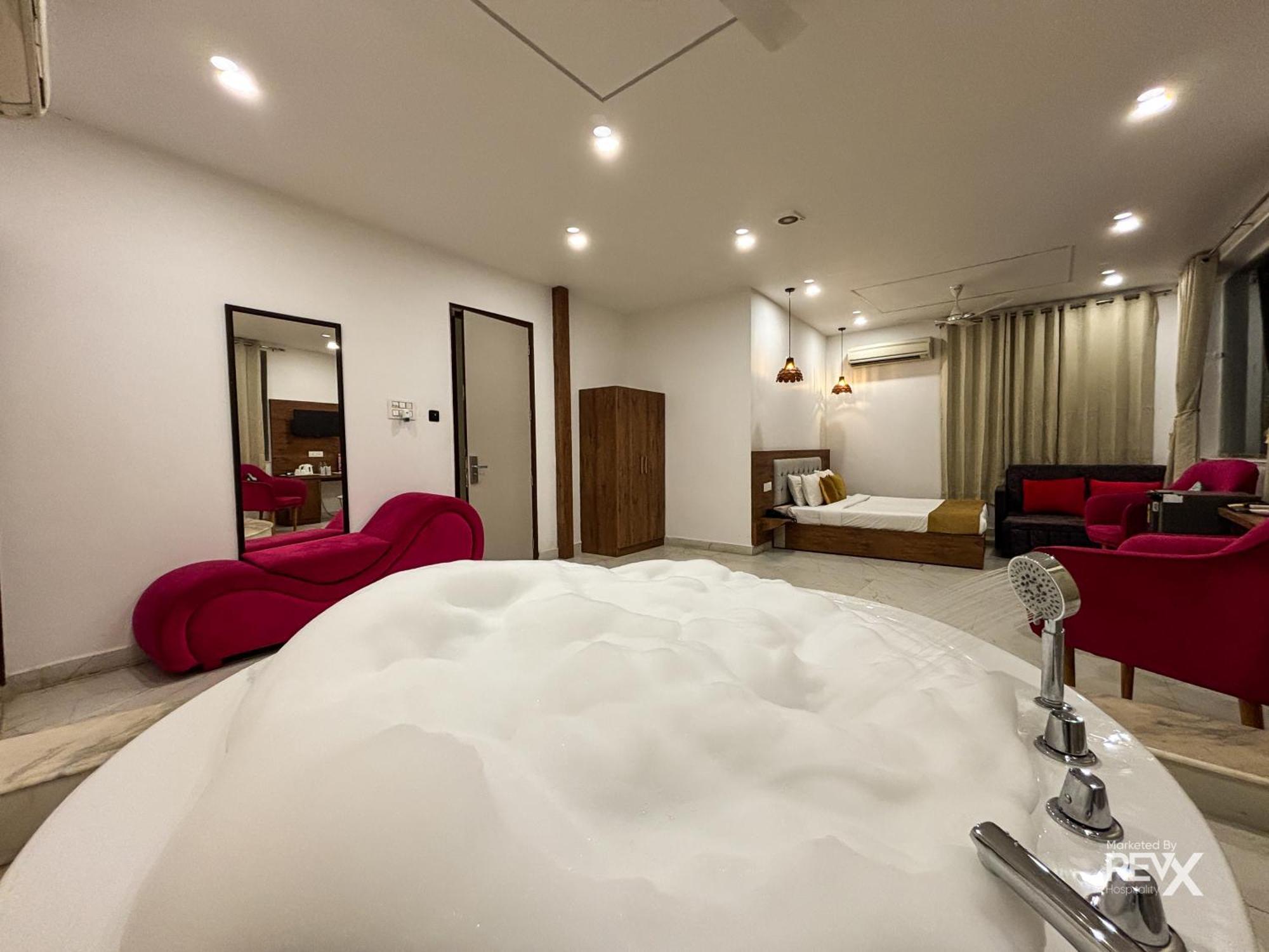 The Neeraj River Forest Resort Ayurvedic Wellness Center Rishīkesh المظهر الخارجي الصورة